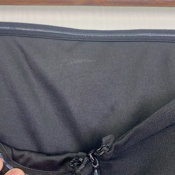 She & Sky - NWT Black Polyester Off The Shoulder Short Romper Size Small - Picture 11 of 12